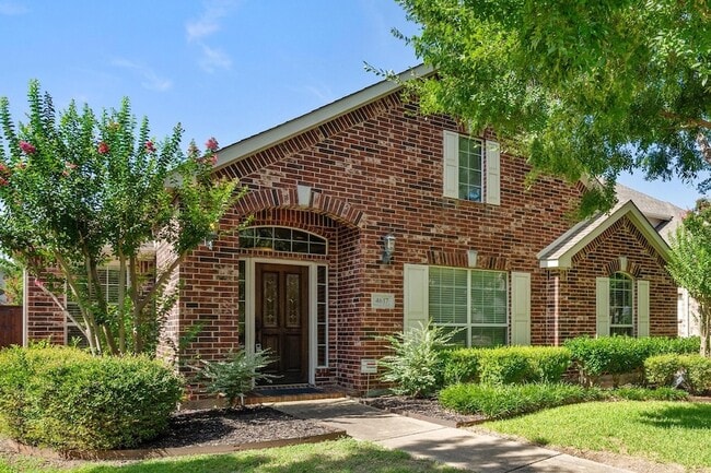Photo - 4617 Kingsway Ln