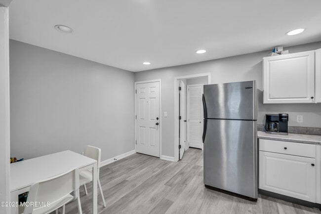 Photo - 1076 Ocean Ave Unit B