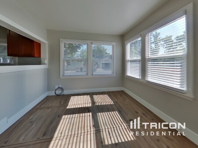 Photo - 580 Church St