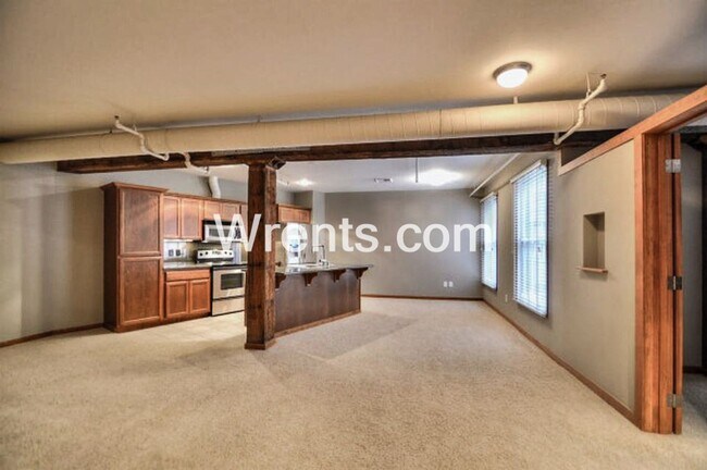 Photo - Beautiful Condo in the Heart of Downtown S... Unit 505