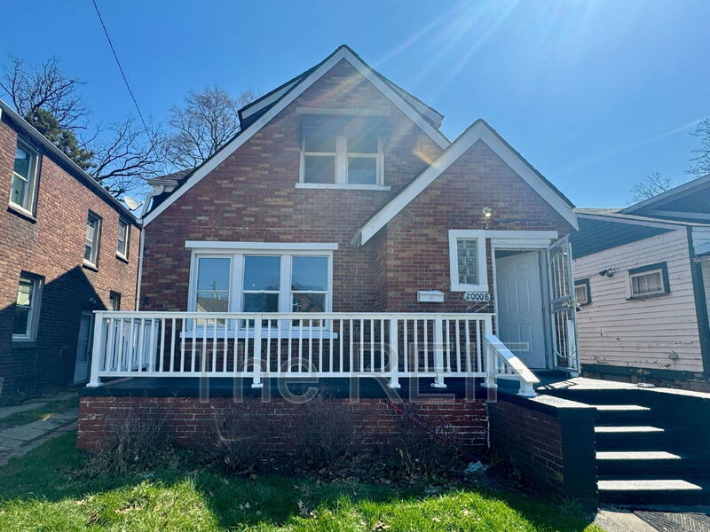 Photo - 20008 Hull St