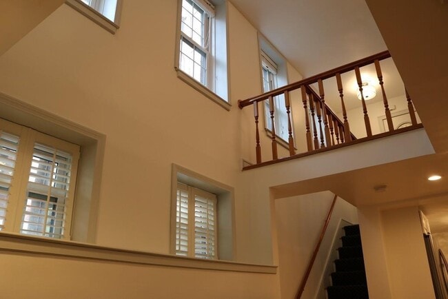 Photo - 47 Irving St Unit B