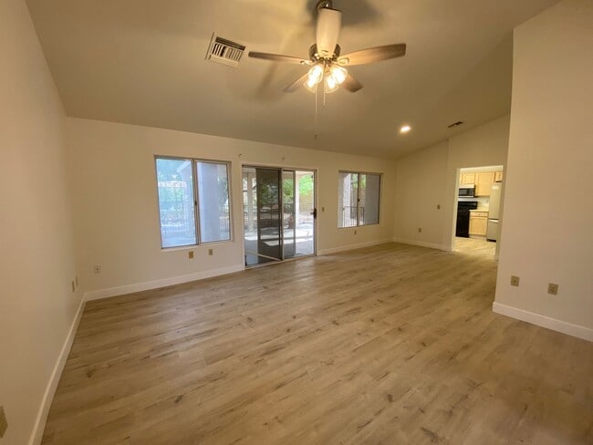 Photo - Sun City Summerlin - 55+ Community. Rare 2...