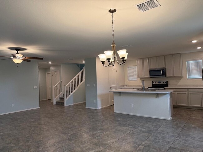 Photo - 16579 W Jenan Dr