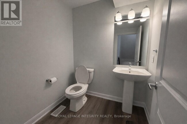 Photo - 1217 Creekway Private