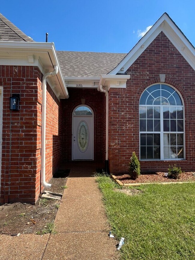 Photo - 1686 Frence Creek Cove N