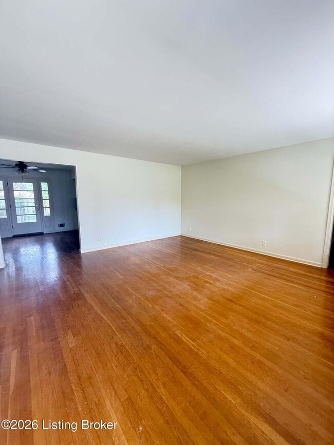 Photo - 4012 White Plains Ct