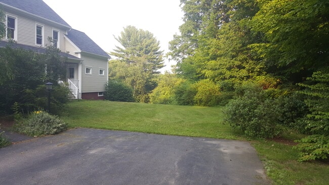 Photo - 20 Old Pine Hill Rd Unidad A