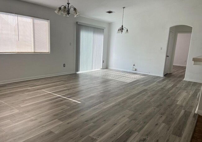 Photo - Beautiful 3 bed home in Southwest Bakersfield - $2250