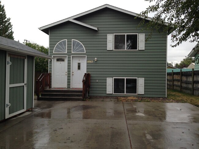 Building Photo - 150 Unit B