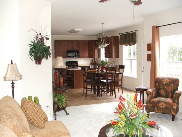 Photo - 215 Peach Hill Dr