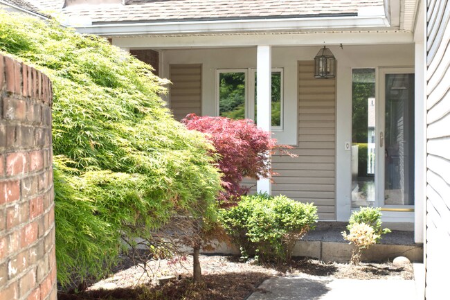 Photo - 3272 Cranston Dr House