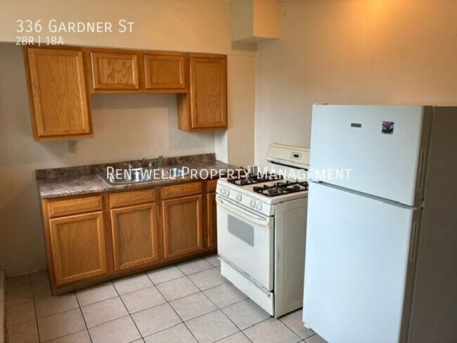 Photo - 336 Gardner St