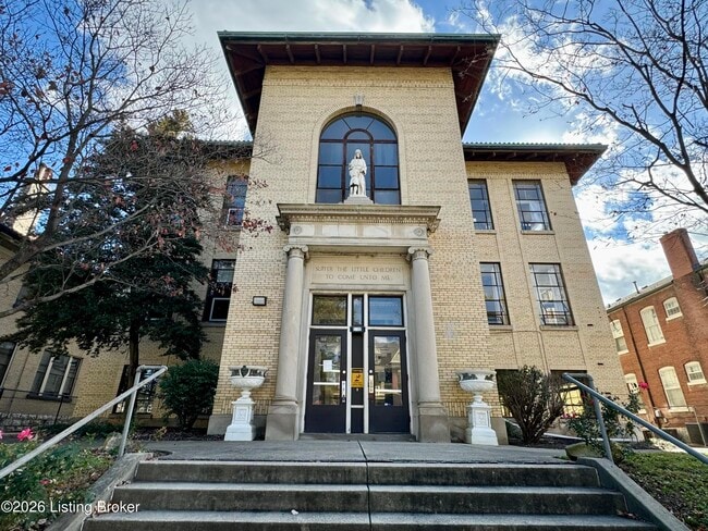 Building Photo - 1516 Hepburn Ave Unit 4