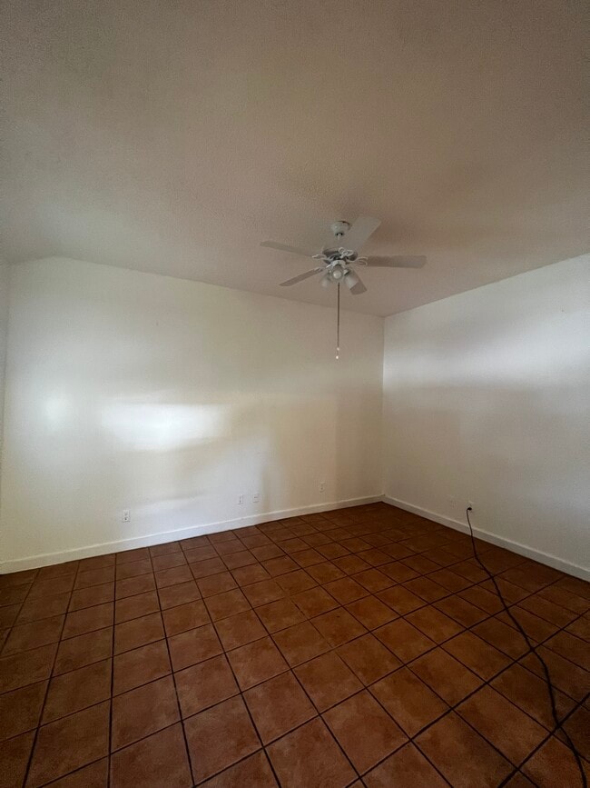 Photo - 2406 Harris Ave Unit 2406