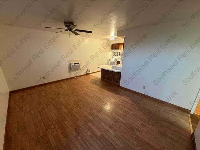Photo - Nice 1 bedroom 1 bathroom apartment all bills paid.