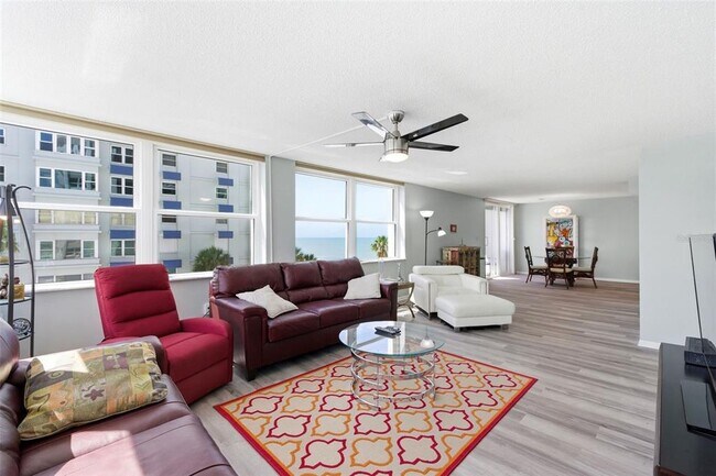 17408 Gulf Blvd Unit 403