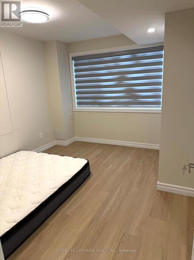 Photo - 1275 Winding Wds Trl