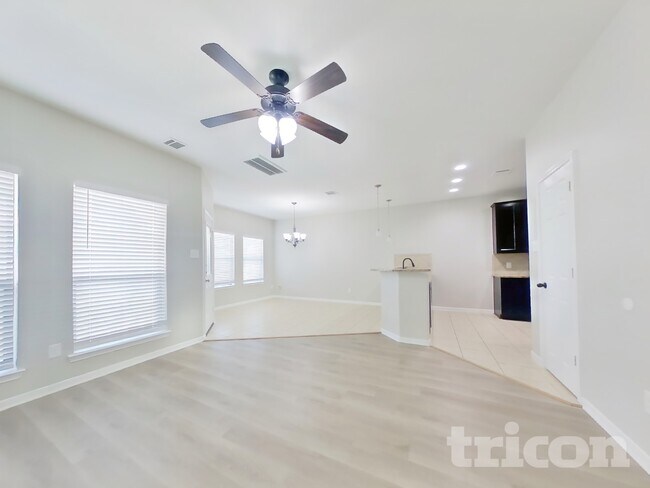 Photo - 6706 Honey Harvest Ln