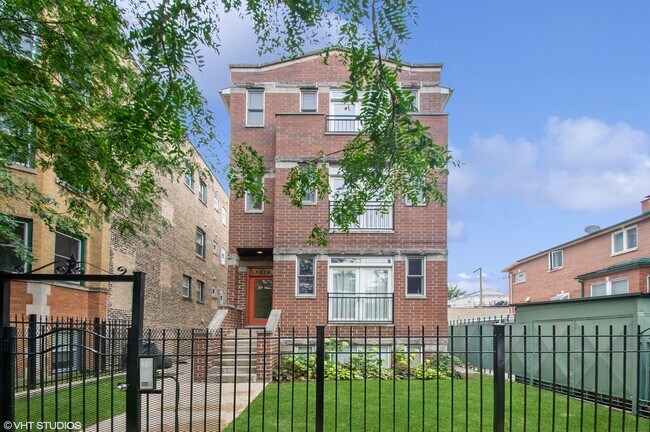Photo - 3519 W Medill Ave Unit 3