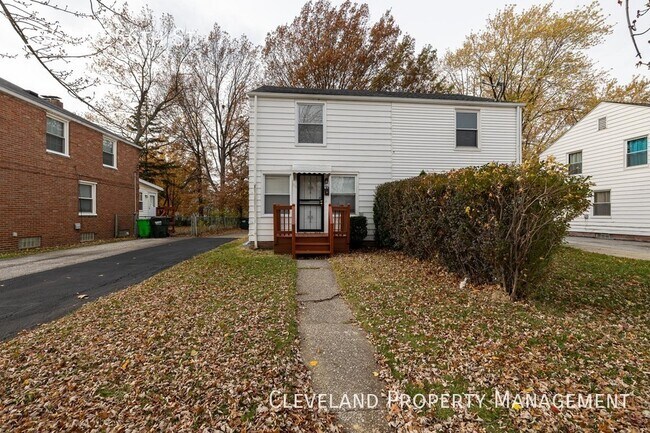 Photo - Comfortable Side by Side Duplex