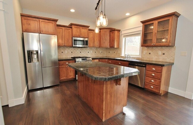 Photo - Adorable Craftsman Style Home