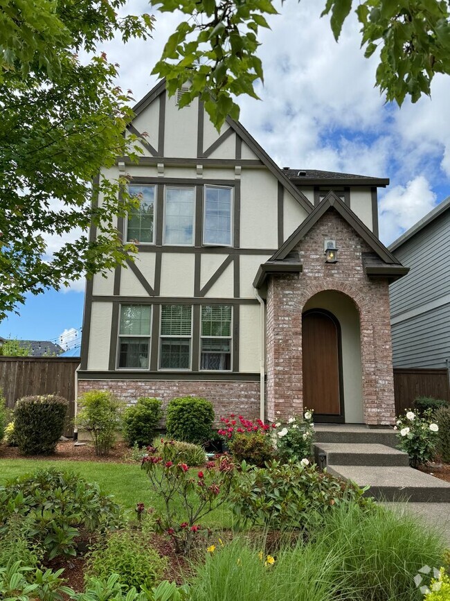 Building Photo - Beautiful 2 story Home in Wilsonville