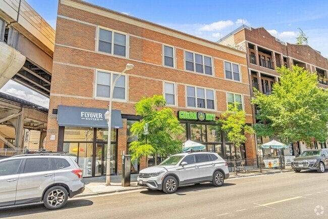 Building Photo - 3406 N Sheffield Ave Unit 3 Rental