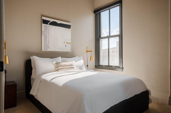 Photo - 505 E Travis St Unidad ID1267117P