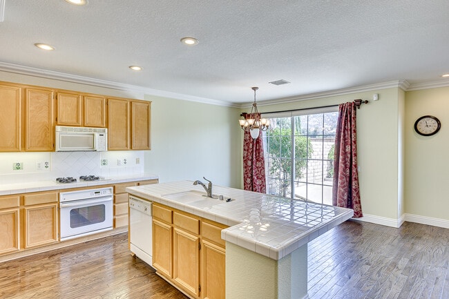 Photo - 5960 Juniper Ct