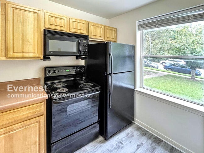 Photo - 3510 E Richmond Rd Unit 9