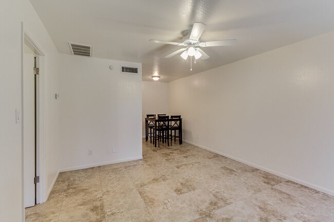Pecan Tree Apartments