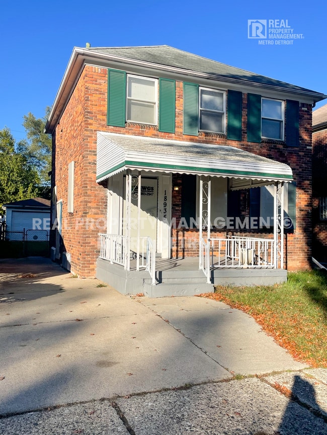 Photo - 18935 Indiana St