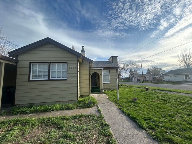 Building Photo - 2002 Reclamation Ave