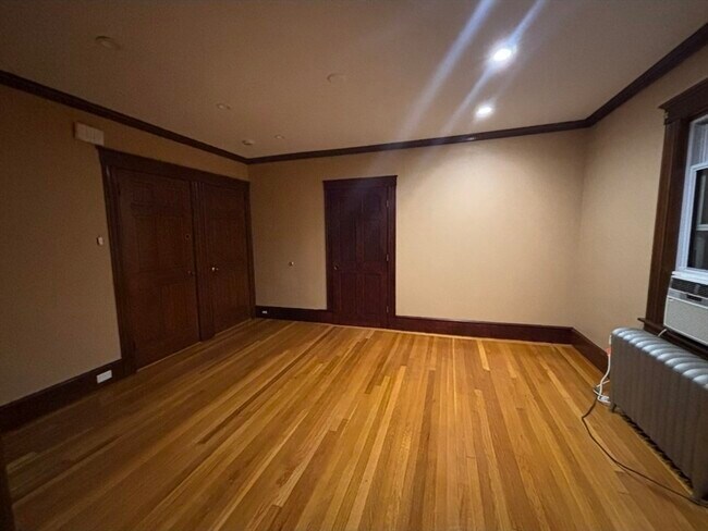 Photo - 121-123-123 Willow St Unit 2