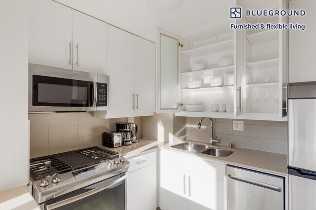 Photo - 490 2nd Ave Unit FL4-ID1062