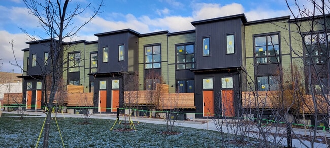 Union Green Apartments
