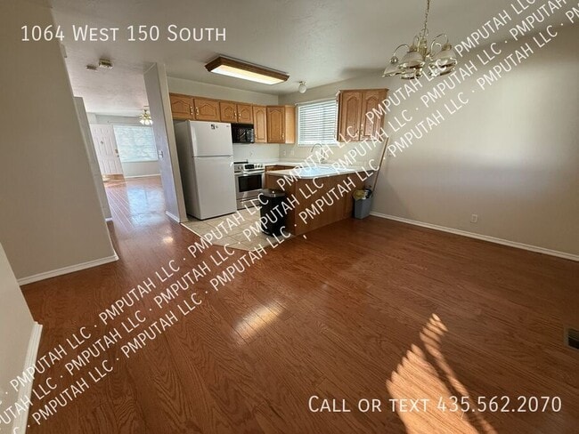 Photo - 1064 W 150 S