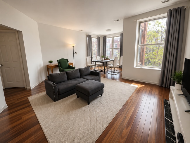 Photo - 5134 S Ingleside Ave Unit 2D