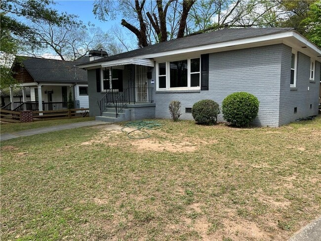 Photo - 1201 Westview Dr SW