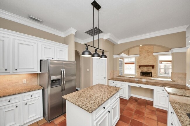Photo - 33318 Winsford St