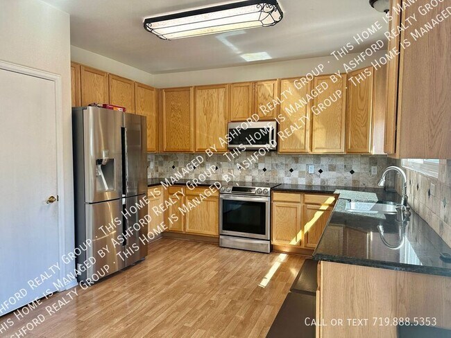 Photo - 7127 Westerner Dr