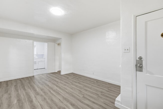 Photo - 2401 20th St Unit 2401 C