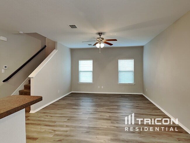 Photo - 1317 Sweetgum Dr