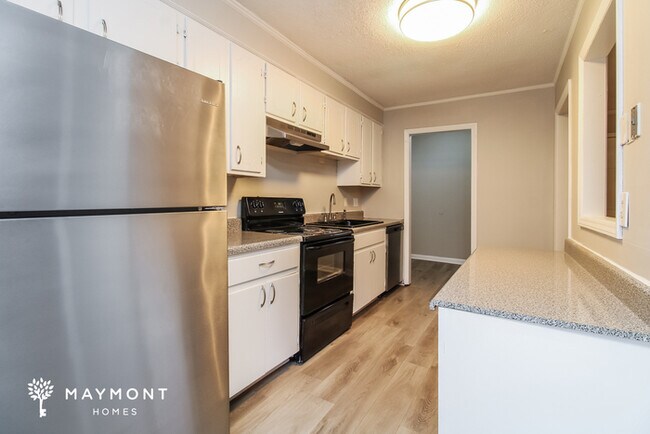 Photo - 100 Laurel Oak Ln