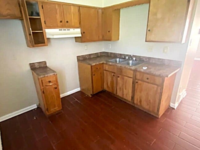 Photo - 3556 Christine Rd