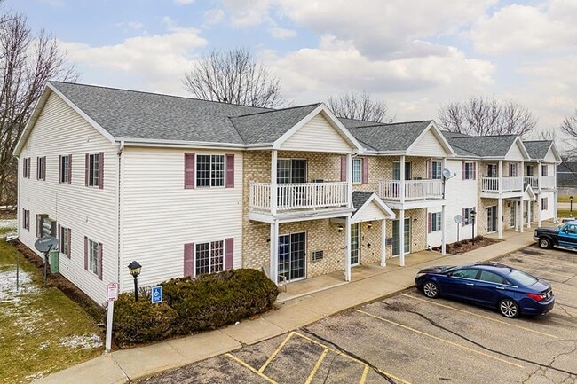 WOODSIDE VILLAGE APARTMENTS
