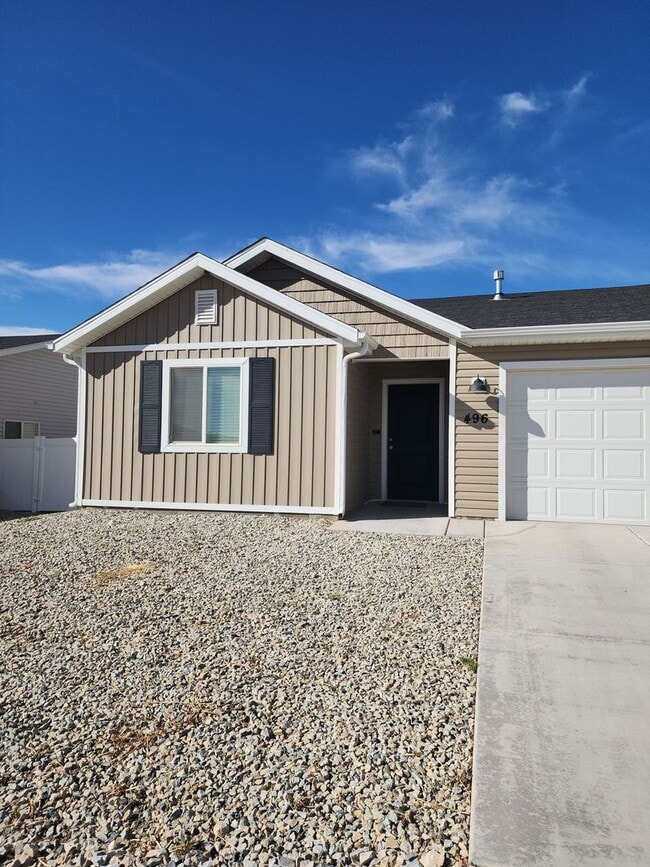 Photo - Sage Springs 3 Bedroom Home for Rent