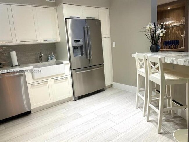 Photo - 3500 Mystic Pointe Dr Unit 3500 Mystic Pointe Dr  1507