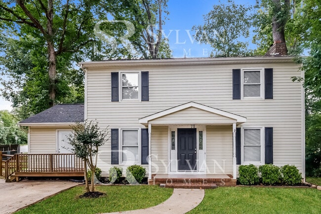 Building Photo - Coming HOME never felt so good!